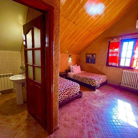 Ferme D'Hote La Vallee Azrou Eksteriør bilde